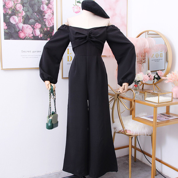 Salopeta de dama moderna cu umerii goi si maneci lungi in mai multe culori