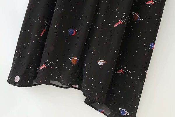 Rochie lungă de damă model NOU cu mâneci scurte și decolteu adânc în negru