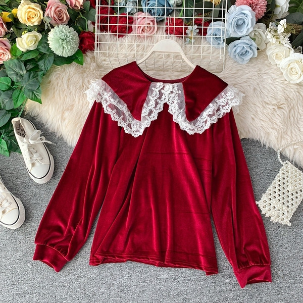 Bluză de damă modernă din catifea cu dantelă și mâneci lungi