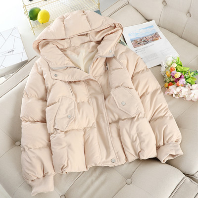 Modern téli téli kabát kapucnival több színben