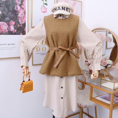 Μοντέρνο γυναικείο σετ φόρεμα + γιλέκο σε δύο χρώματα