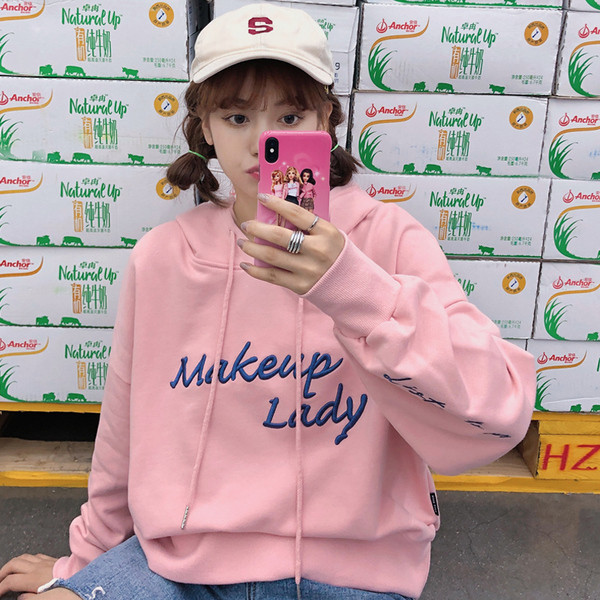 Hanorac zilnic de damă cu broderie - inscripție