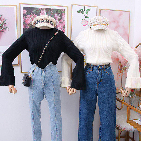 Νέο μοντέλο γυναικείο πουλόβερ με λαιμόκοψη και φαρδύ μανίκι