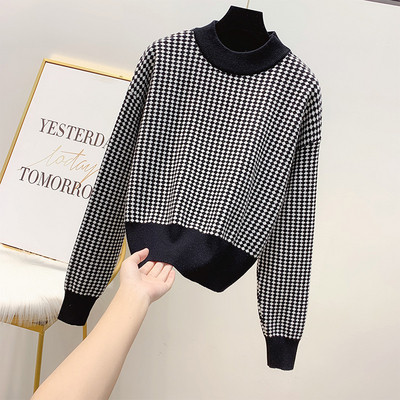 Modern női pulóver kerek nyakkivágással, több színben