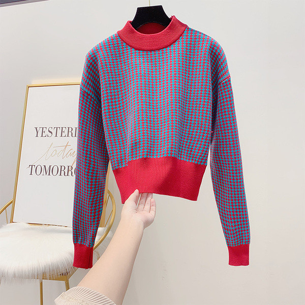 Modern női pulóver kerek nyakkivágással, több színben