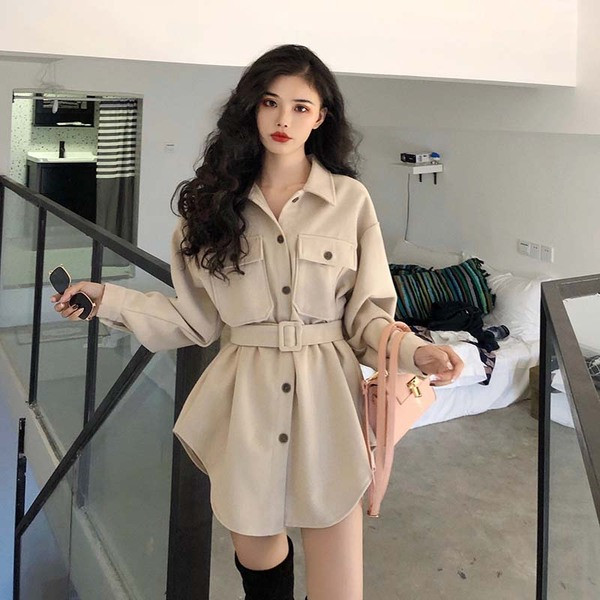 Γυναικείο  μακρύ πουκάμισο με ζώνη σε μπεζ και μπλε χρώμα