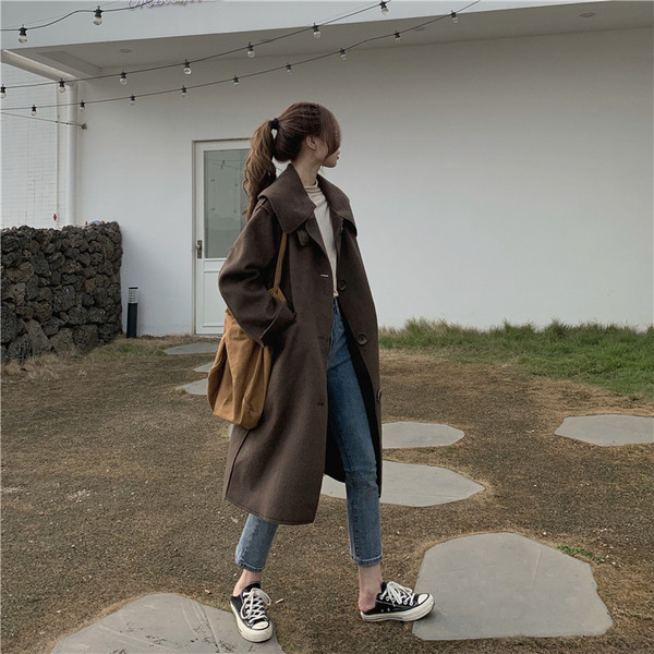 Актуално дамско дълго палто в два цвята широк модел