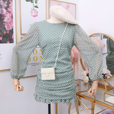 Modern női rövid pöttyös ruha fehér, zöld, fekete és piros színekben