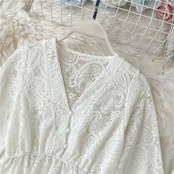 Cămașă de damă modernă din dantelă cu nasturi și mâneci lungi în trei culori