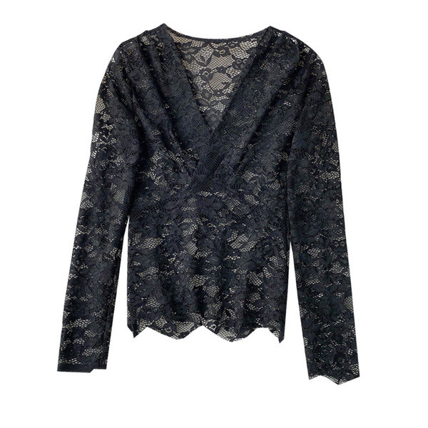 Bluză de damă modernă din dantelă cu decolteu spitz în alb și negru