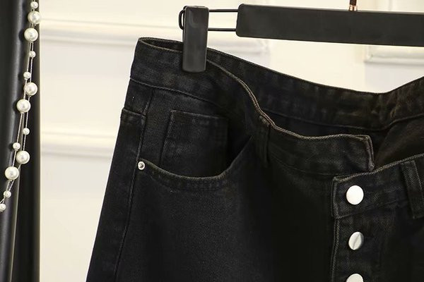 Rochie scurta de dama moderna cu buzunare si talie inalta in negru