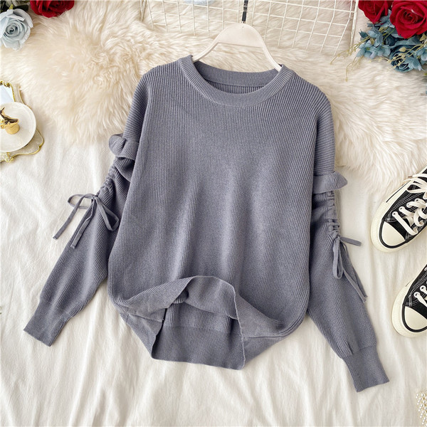 Pulover de dama modern cu cravate la maneca si decolteu oval in mai multe culori