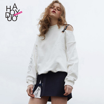 Bluză casual de damă cu umerii goi și cravate în alb