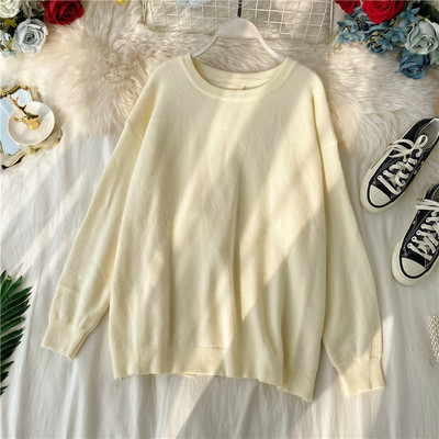 Μοντέρνο γυναικείο πουλόβερ με ντεκολτέ κλασικό μοντέλο σε διάφορα χρώματα