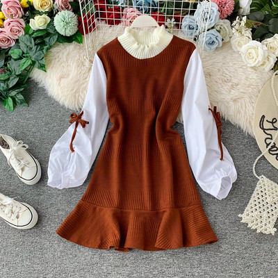 Modern női kötött ruha magas gallérral, négy színben