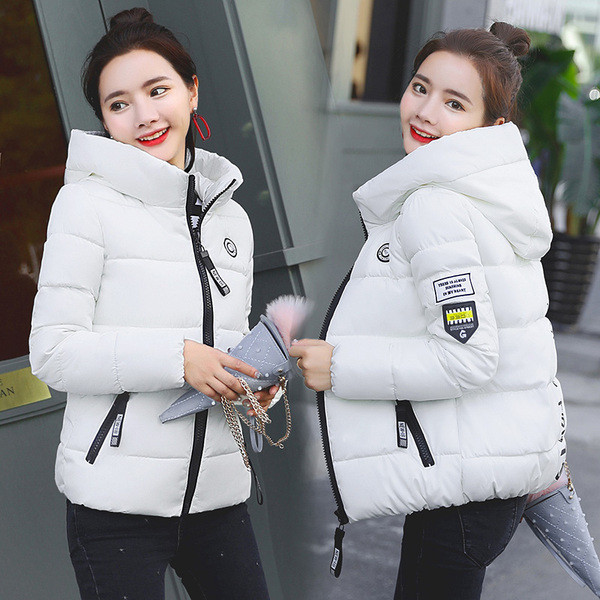 Női őszi-téli kabát rövid modell kapucnival több színben