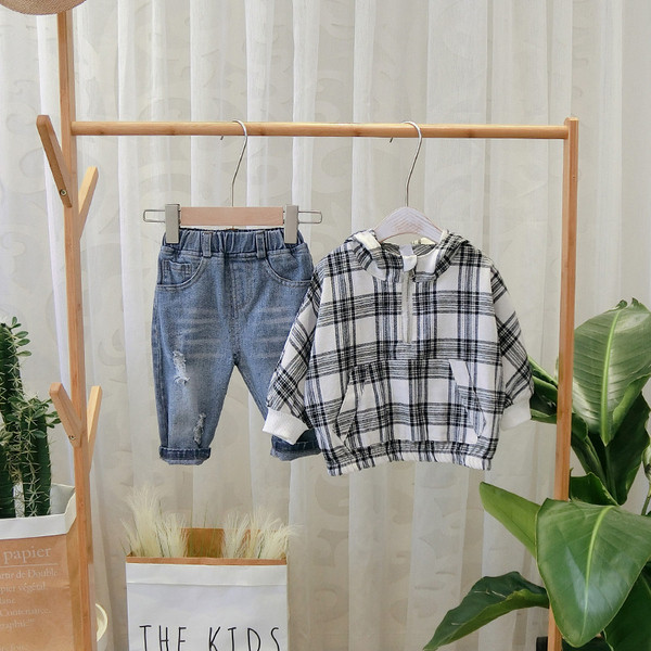 Új modell kockás gyerek pulóver kapucnival és cipzárral fiúknak