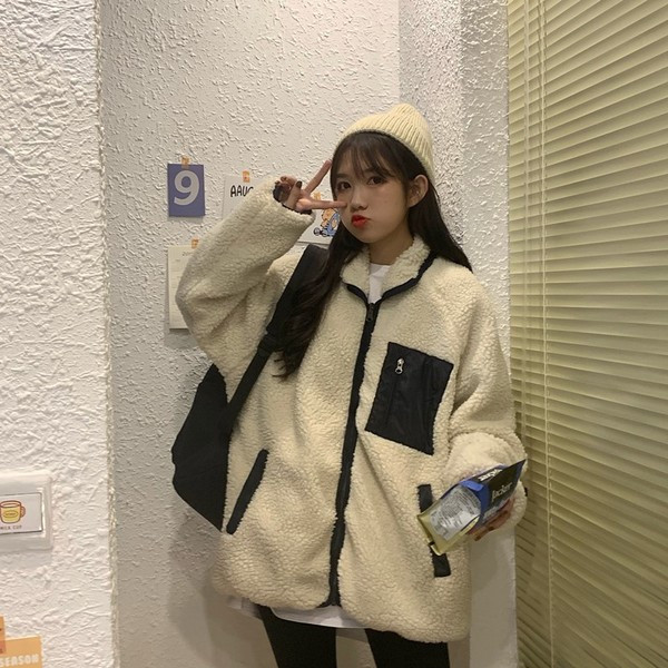 Γυναικείο μοντέρνο μαλακό φούτερ με κουμπιά