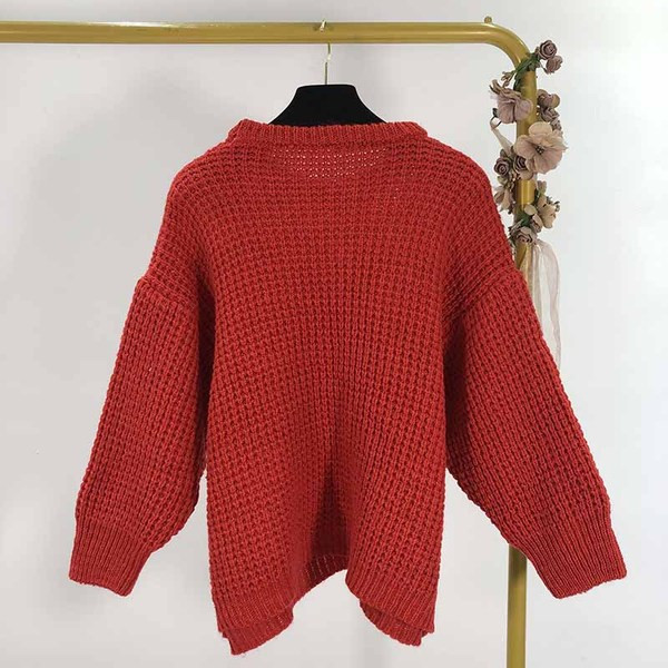 Γυναικείο πουλόβερ με 7/8 μανίκια σε κόκκινο, κίτρινο και μπλε χρώμα