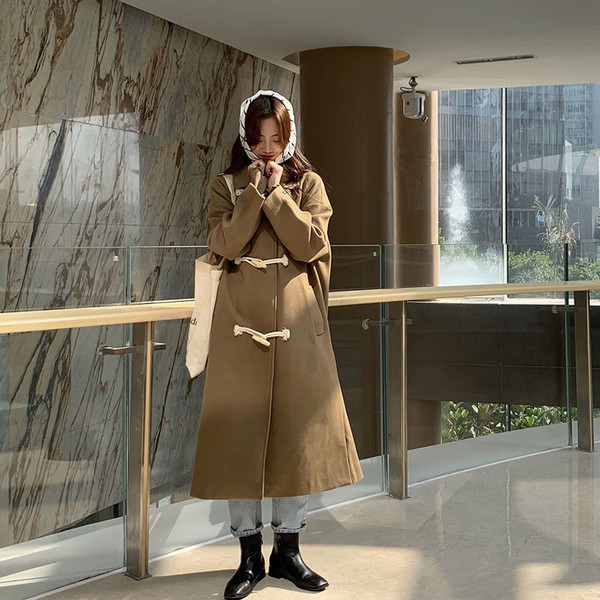 Palton lung de damă de actualitate în două culori model larg