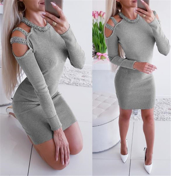 Modern női ruha csupasz váll és hosszú ujjú szürke és fekete színben