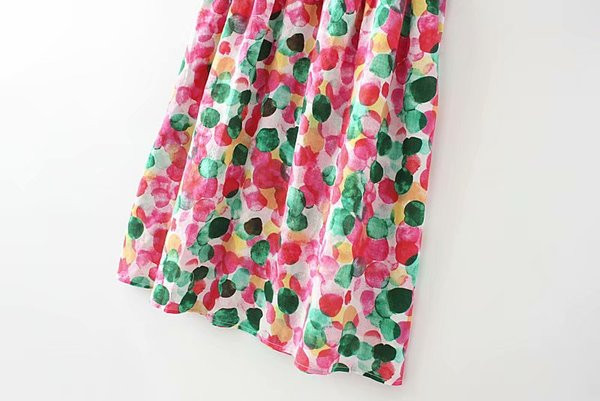 Lezser, színes női ruha rövid ujjú, O-nyakú