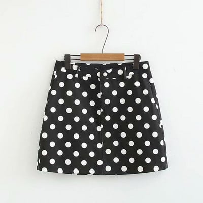 Fusta scurta de dama casual cu talie inalta de puncte in alb si negru