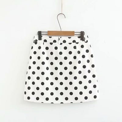 Fusta scurta de dama casual cu talie inalta de puncte in alb si negru