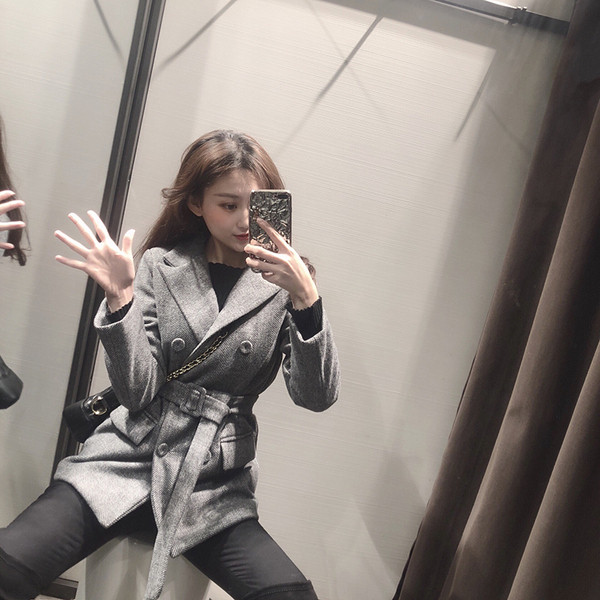 Palton de dama de primavara-toamna de culoare gri cu curea