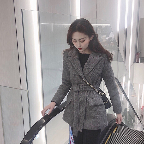 Palton de dama de primavara-toamna de culoare gri cu curea