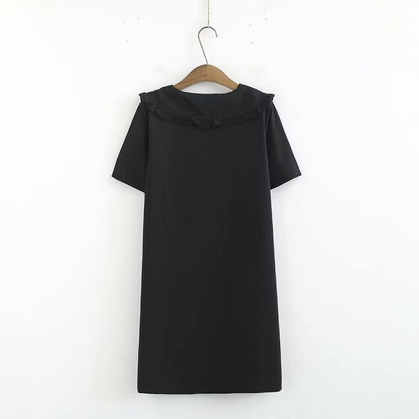 Alkalmi női rövid ruha rövid ujjal és O-nyakú fekete színben