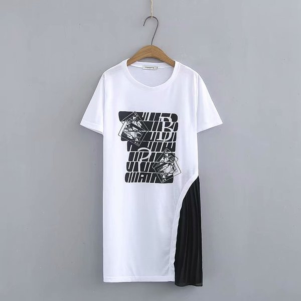 Rochie scurta dama casual model lat cu aplicatie in alb si negru