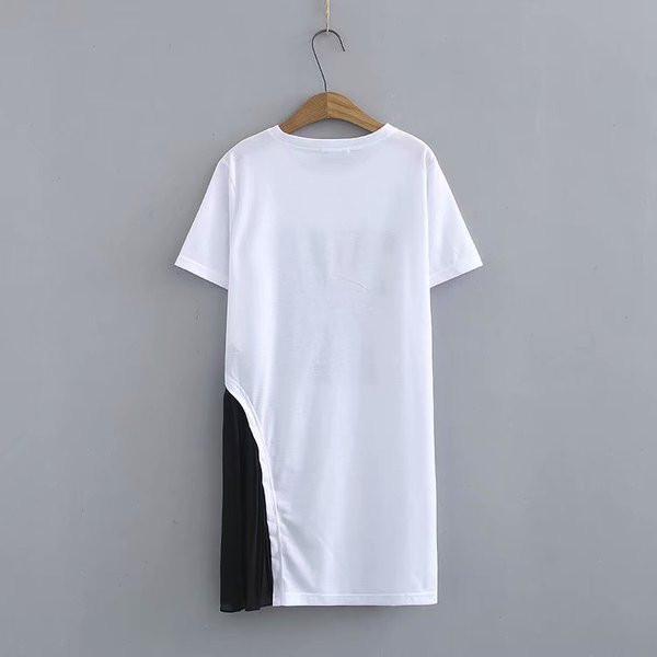 Rochie scurta dama casual model lat cu aplicatie in alb si negru