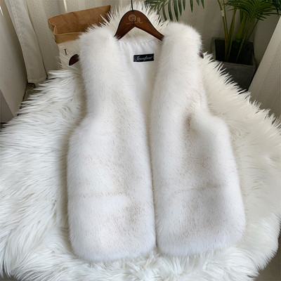 Vesta de dama din par eco in mai multe culori