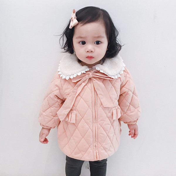 Gyerekkabát lányoknak gallérral és szalaggal, két színben