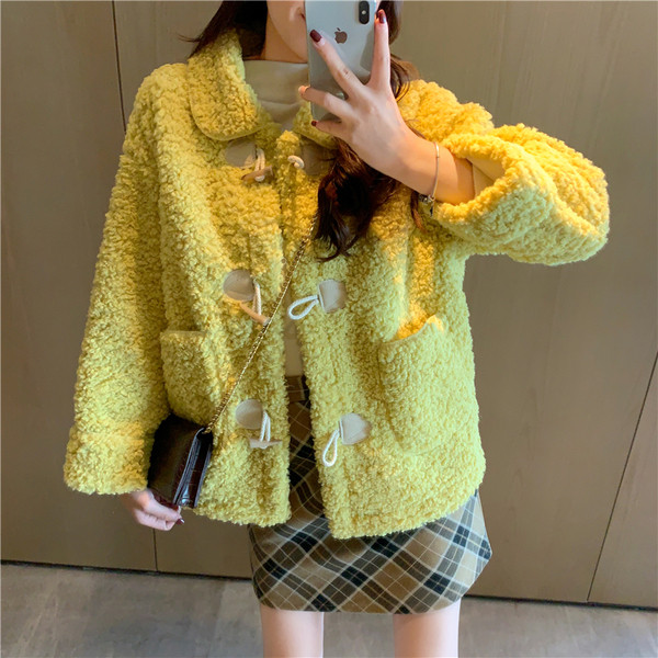 Női pehelykabát sárga, zöld és bézs színben