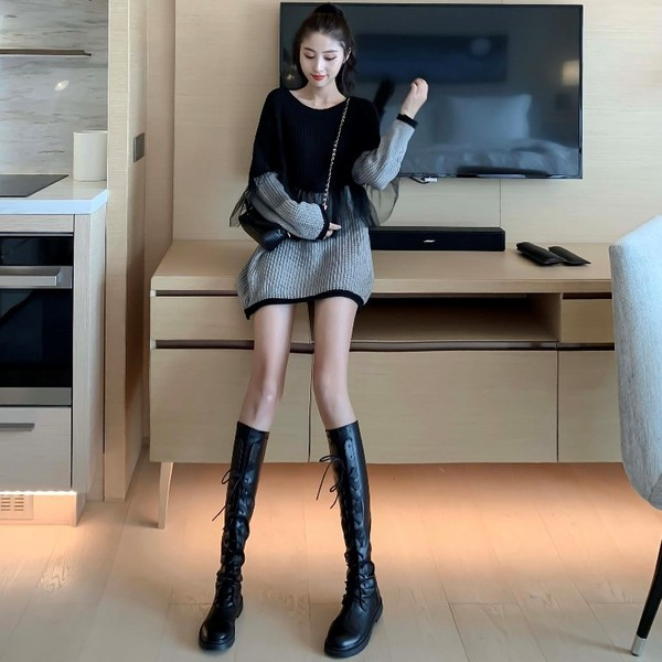 Pulover lung de dama de culoare gri-negru cu tul