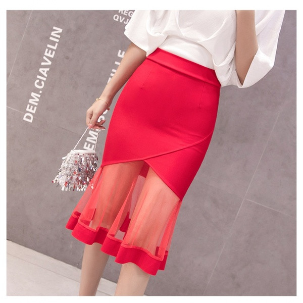 Modern női szoknya magas derékkal, piros és fekete színben