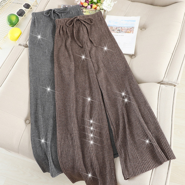 Divatos, fényes hatású, rugalmas női nadrág több színben