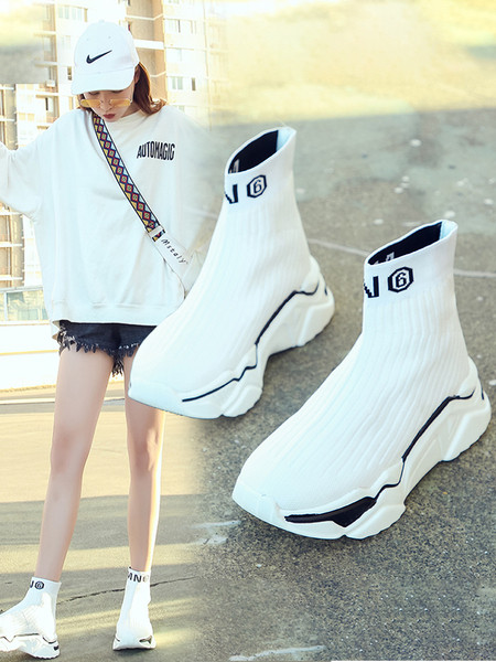 Γυναικεία αθλητικά παούτσια - κάλτσες σε λευκό, κίτρινο και μαύρο χρώμα