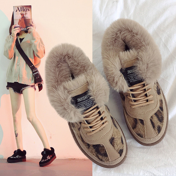 Adidași de iarnă de damă cu căptușeală moale în bej și negru