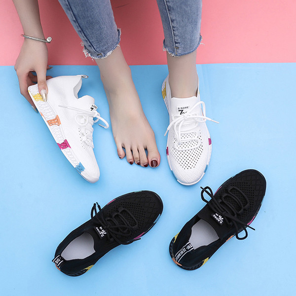 Casual γυναικεία αθλητικά παπούτσια με χρωματιστή πλατφόρμα