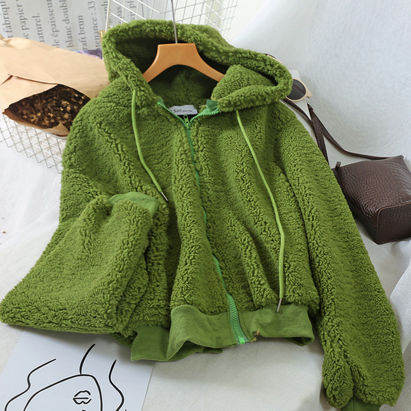 Hanorac de damă din puf cu glugă în trei culori