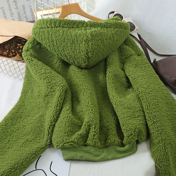 Hanorac de damă din puf cu glugă în trei culori