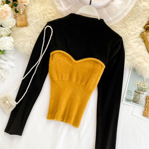 Καθημερινή  γυναικεία μπλούζα με οβάλ λαιμόκοψη σε τέσσερα χρώματα και μακρύ μανίκι