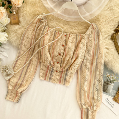 Μοντέρνο γυναικείο πουκάμισο με κουμπιά και τετράγωνη λαιμόκοψη σε διάφορα χρώματα