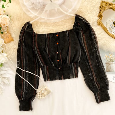 Μοντέρνο γυναικείο πουκάμισο με κουμπιά και τετράγωνη λαιμόκοψη σε διάφορα χρώματα