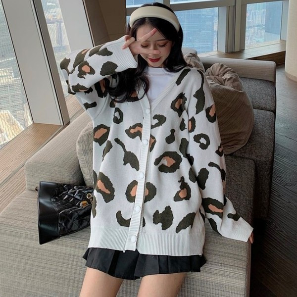 Hosszú alkalmi mellény állatmintával, három színben