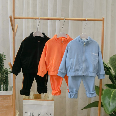 Нов модел детски комплект за момчета в черен,син и оранжев цвят