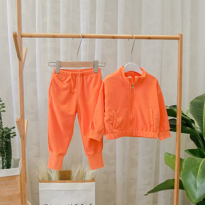 Új modell gyerekszett fiúknak fekete, kék és narancs színben